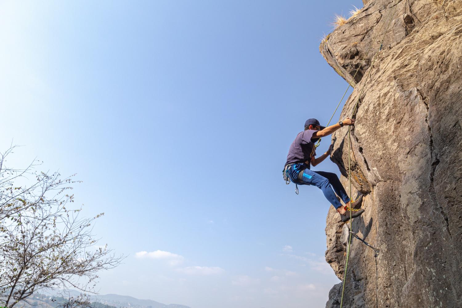 competent climber and rescuer certification
